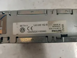 Volkswagen Golf IV Panel / Radioodtwarzacz CD/DVD/GPS 1J0035152B