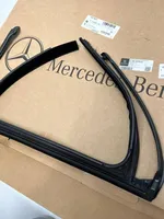 Mercedes-Benz GLC X253 C253 Guarnizione in gomma finestrino/vetro portiera posteriore A2537350425