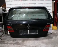 Mercedes-Benz B W245 Takaluukun/tavaratilan kansi A1697401305