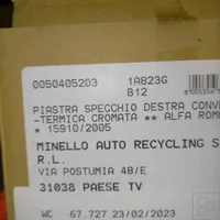 Alfa Romeo 159 Vetro specchietto retrovisore 71740965