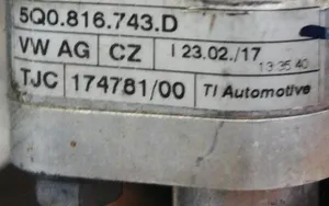 Audi A3 S3 8V Pneumatinės (oro) pakabos oro paėmimo vamzdelis 5Q0820741C