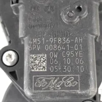 Ford Focus Accelerator throttle pedal 1523431