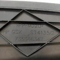 Fiat Grande Punto Pokrywa schowka deski rozdzielczej 735507538