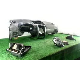 Nissan X-Trail T31 Oro pagalvių komplektas su panele 68200JG41A
