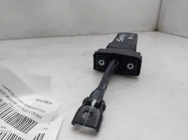 Audi A7 S7 4G Tope freno de puerta delantera 4G8837249B