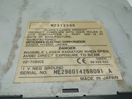 Mitsubishi Montero Panel / Radioodtwarzacz CD/DVD/GPS MZ312395