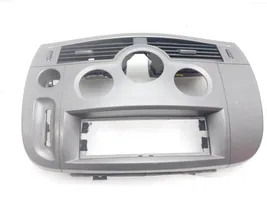 Renault Scenic II -  Grand scenic II Center console 8200140720