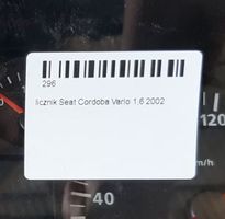 Seat Cordoba (6K) Compteur de vitesse tableau de bord 