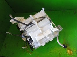 Toyota Corolla Verso E121 Scatola climatizzatore riscaldamento abitacolo assemblata 