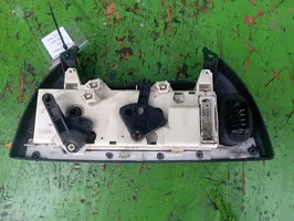 Renault Megane I Console centrale, commande chauffage/clim 