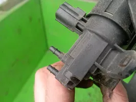 Ford Explorer Valve vacuum 