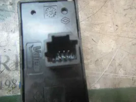 Dacia Dokker Hazard light switch 252905668R