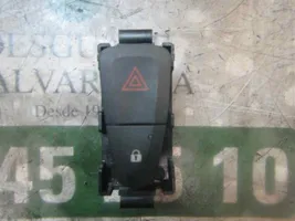 Dacia Dokker Hazard light switch 252905668R