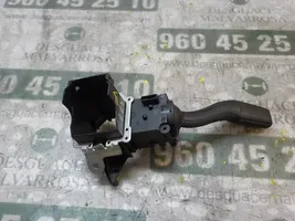 Seat Exeo (3R) Suuntavilkun vipu 4E0953513K4PK