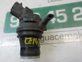 Toyota Prius (XW30) Bomba del líquido limpiaparabrisas luna delantera 8533047010