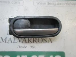 Mazda 2 Klamka wewnętrzna drzwi przednich DL4059330A02