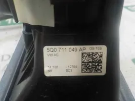 Seat Leon (5F) Drążek zmiany biegów 5Q0711049AP