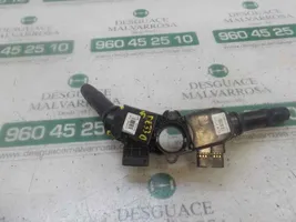 KIA Picanto Interrupteur d'éclairage de la cabine dans le panneau 934101R521