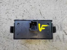 Renault Kangoo II Hazard light switch 