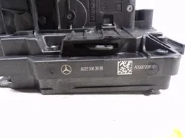 Mercedes-Benz E AMG W210 Priekšpusē slēdzene A0997208101