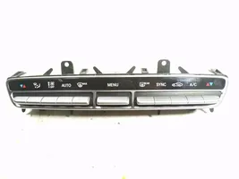 Mercedes-Benz E AMG W210 Climate control unit A2139054707