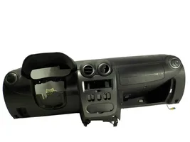 Dacia Duster Dashboard 8200739435