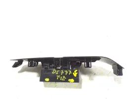 Mazda 3 III Interrupteur commade lève-vitre BPN466380A