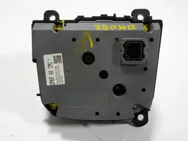Mazda CX-3 Interruttore/pulsante di controllo multifunzione 