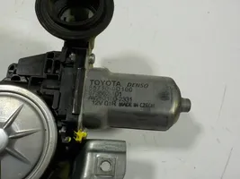 Toyota Yaris Regulador de ventanilla eléctrico de puerta delantera 698100D300