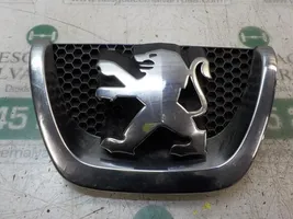 Peugeot 206+ Grille de calandre avant 