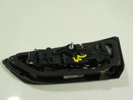 Opel Astra K Luci posteriori 39098788