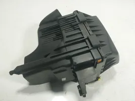 Renault Captur Filtr powietrza 165003342R