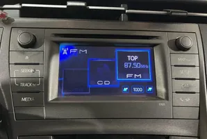 Toyota Prius (XW30) Radio/CD/DVD/GPS-pääyksikkö 