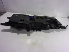 Volvo V40 Réservoir de fluide AdBlue 32242458