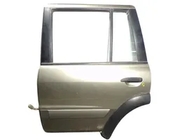 Nissan Patrol Y61 Drzwi tylne H2101VB000