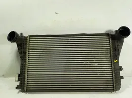 Volkswagen Passat Alltrack Interkūlerio radiatorius 3C0145805R