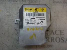 Renault Twingo II Airbag control unit/module 