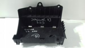 Jaguar XJ X351 Vassoio scatola della batteria 2W9310764AH