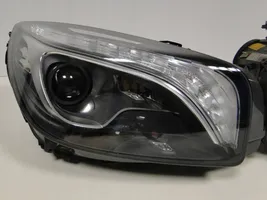 Mercedes-Benz SL AMG R231 Lampa przednia A2318200861