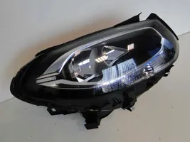 Mercedes-Benz B W246 W242 Phare frontale A2468205461