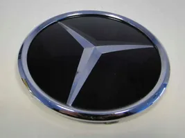 Mercedes-Benz EQA Mostrina con logo/emblema della casa automobilistica A0008880000