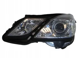 Mercedes-Benz E W212 Lampa przednia A2128204061