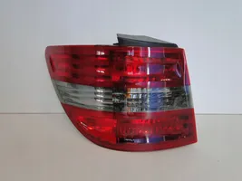 Mercedes-Benz B W245 Lampa tylna A1698202564