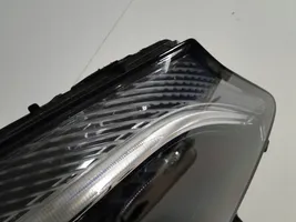 Mercedes-Benz A W176 Lampa przednia A1769066000