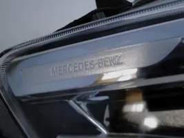 Mercedes-Benz Sprinter W907 W910 Lampa przednia A9109068200