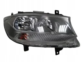 Mercedes-Benz Sprinter W907 W910 Lampa przednia A9109060100