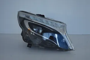 Mercedes-Benz V Class W447 Lampa przednia A4479064700