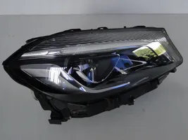 Mercedes-Benz A W176 Lampa przednia A1769069000