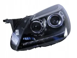 Mercedes-Benz SLK R172 Lampa przednia A1728202559