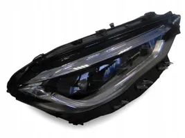 Mercedes-Benz GLA H247 Lampa przednia A2479064205